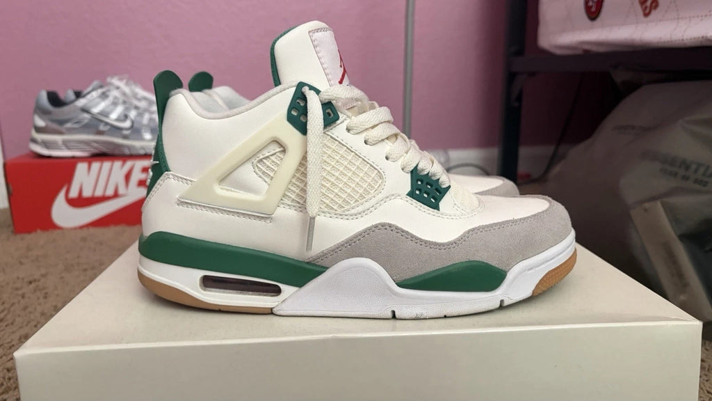 Nike Air Jordan 4 Retro 'Pine Green' DR5415-103 – Suede Overlays